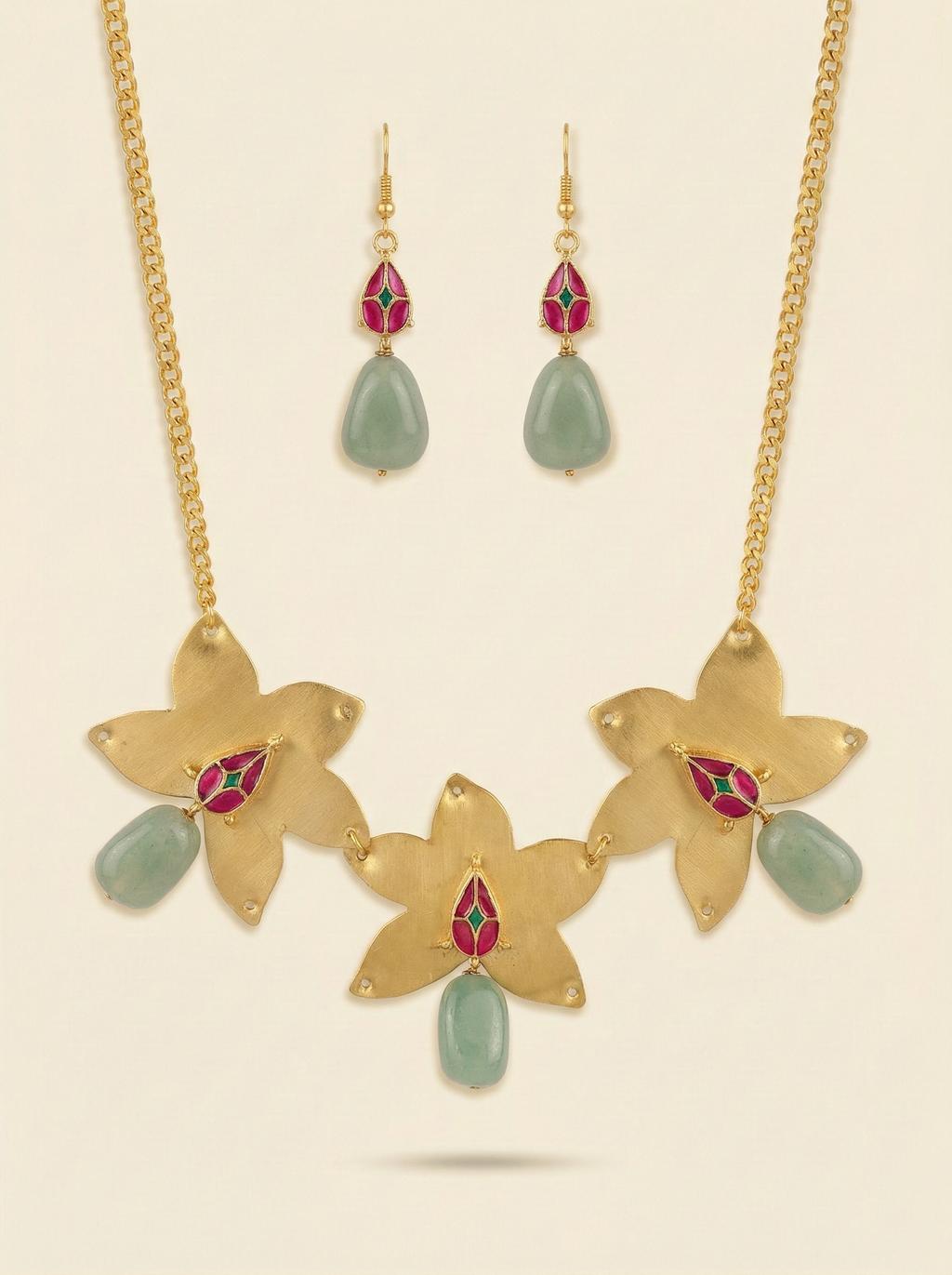 Gold Floral Statement Necklace Set	